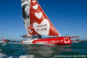 Sam Davies finishes Vendeé Globe Race