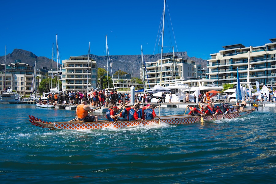 Dragon Boat Racing